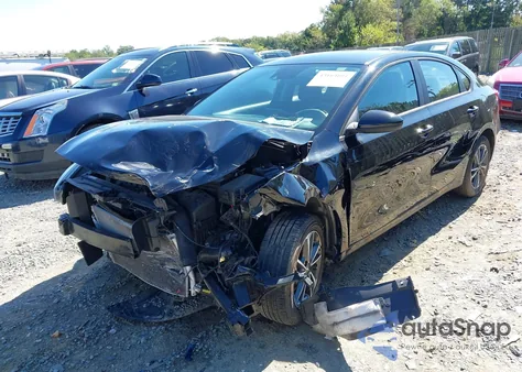 2023 Kia Forte Lxs z USA, uszkodzony, nr VIN 3KPF24AD3PE610991